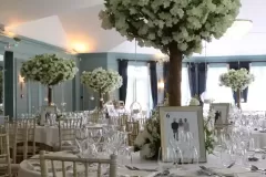 table-blosson-wedding-decor