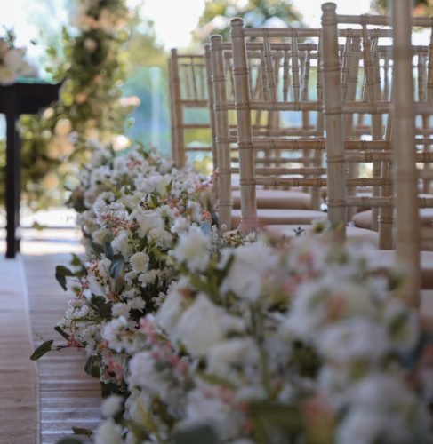 ashley-park-wedding-aisle-flowers